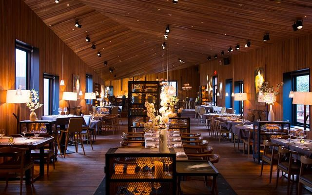 The Log Restaurant - "Khu vườn trên mây" tại GEM Center